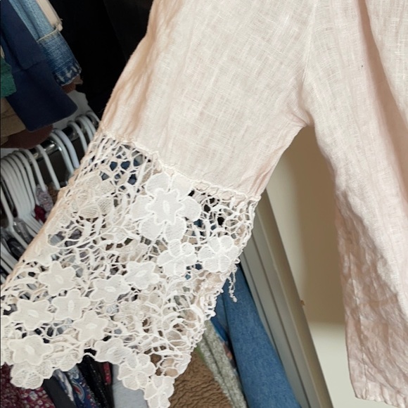 Off the shoulders Baci top - Picture 2 of 3